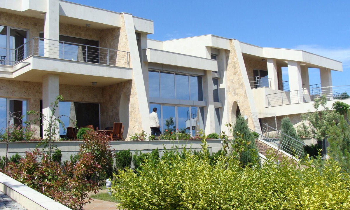 Budjaka Villa | 600m2 sea view house , 6 bedr, 7 bathr, 17 people ,private pool ,tennis court