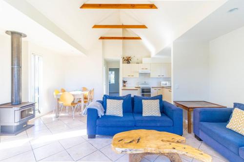 Berrara Ski Chalet | Berrara Lagoon Front Chalet