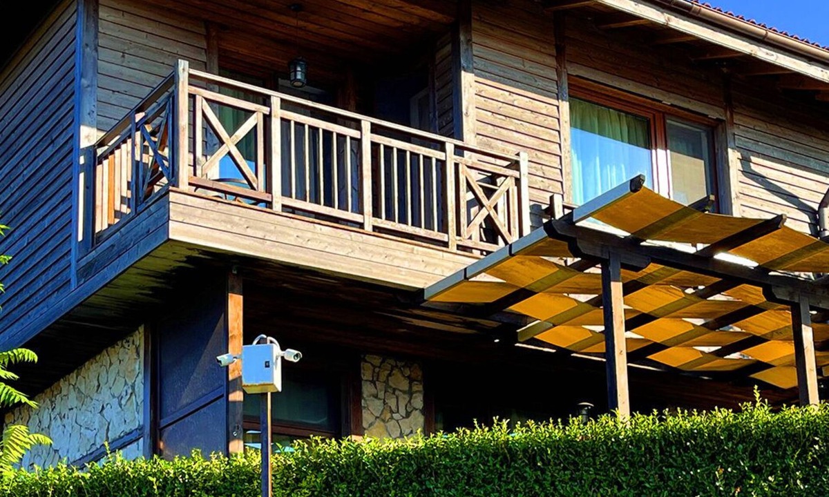 Budjaka Villa | Luxury and panoramic seaside villa on a rocky coast at the Black Sea!