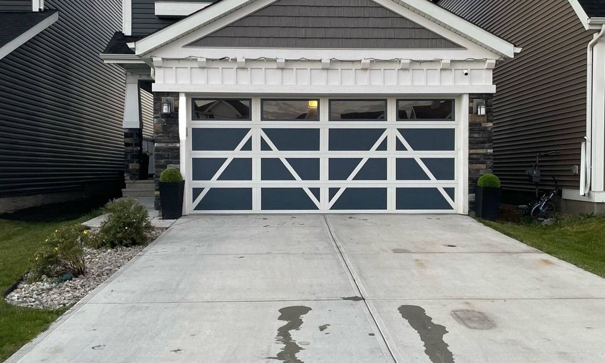 Leduc House | Modern Family Friendly Home 10min YEG Airport - FREE WIFI+ NETFLIX