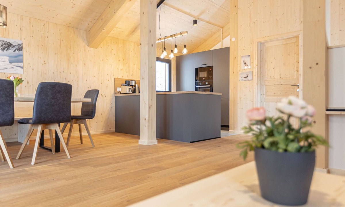 Turracher Hohe Apartment | Superior mit Sprudelbad innen by Interhome