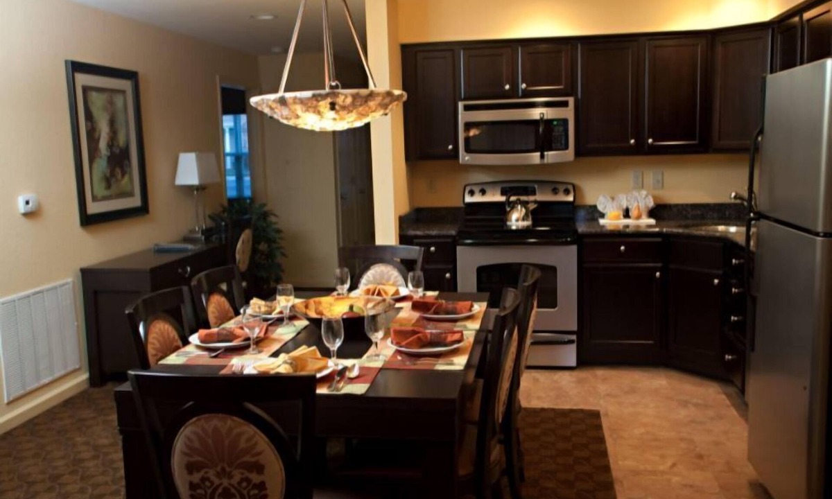 Williamsburg Hotel | The Colonies at Williamsburg