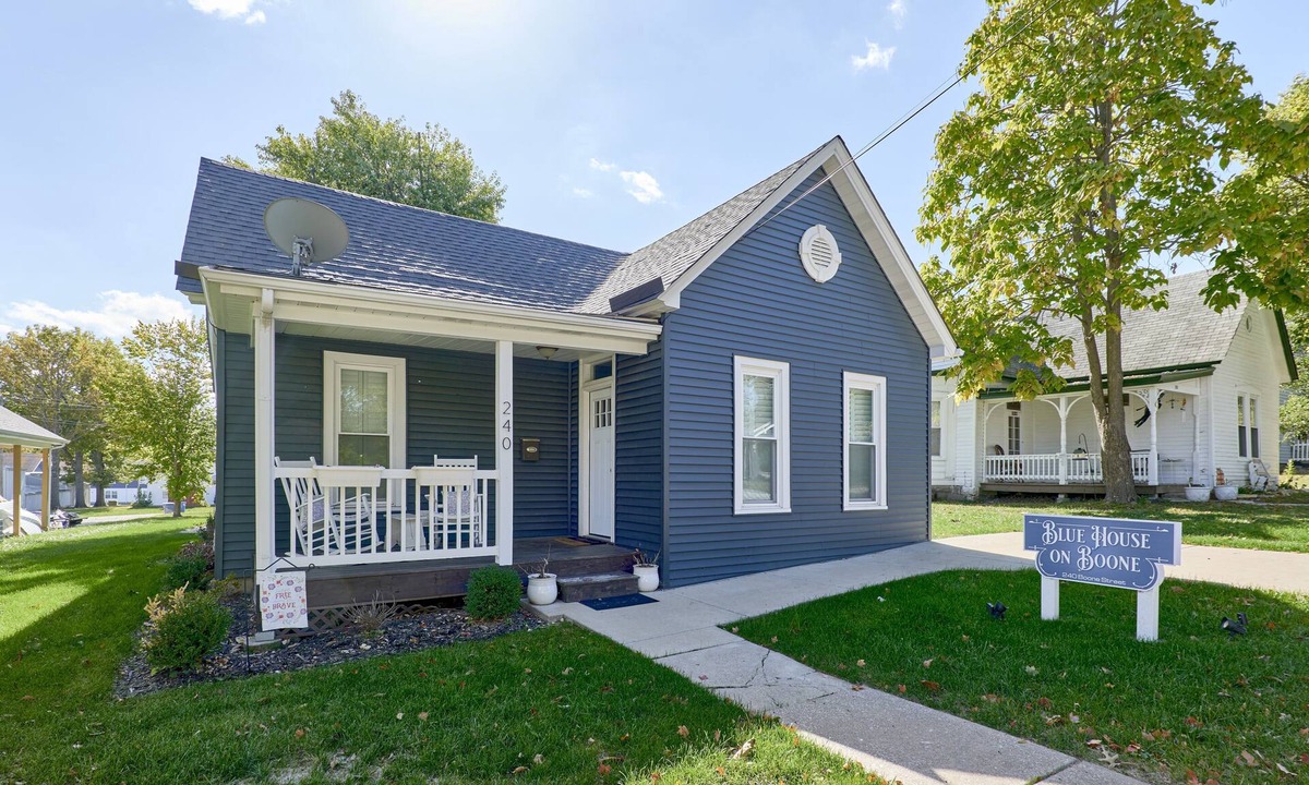 Troy House | Welcome to the "Blue House on Boone"