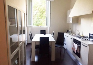 140 m² Shared room ∙ 1 bedroom ∙ 2 guests in District 1