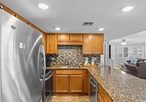 304- Newly updated, Beachfront Condo with breathtaking views in Destin