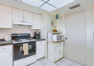 Beachfront Beauty with Private Balcony, Pool, Tennis, Hot Tub, FREE Activities! ~ 210 Reef Club in Indian Rocks Beach