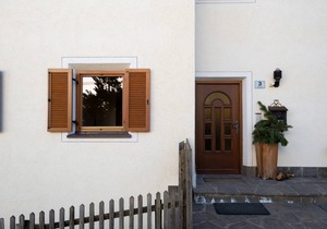 Cosy Apartment 4 "Zur Sonne" with Mountain View, Balcony & Garden in Lajen