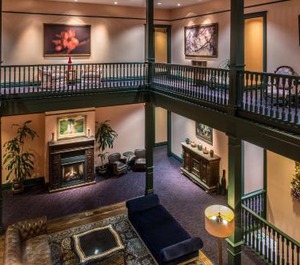 Montvale Hotel 