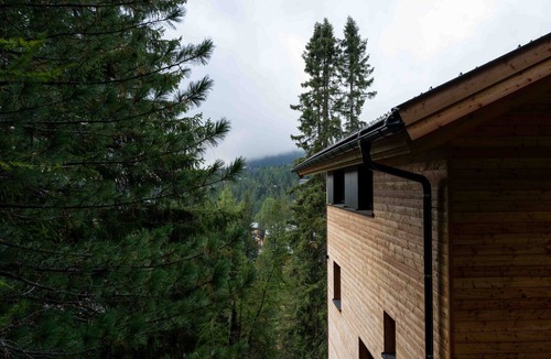 Turracher Hohe House | 03 NTH032 Deluxe Chalet mit Sauna und Hot Tub by Interhome