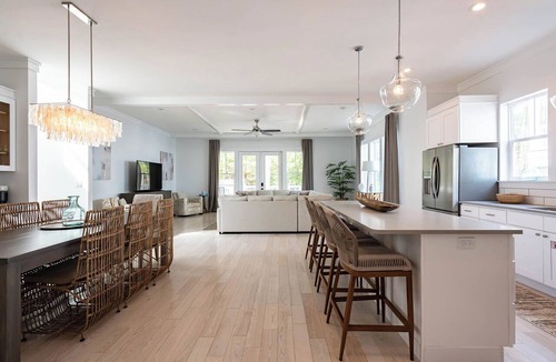San Juan House | 30% Off~"Ocho Cinco"~Heated Pool~Walk to Beach, Seaside~Beach Gear~Family Lux