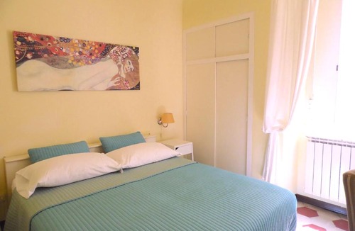 Lucca Historical Center House | Casa Alba