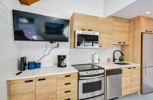 Mont-Tremblant Ski Chalet | Modern Cottage in the Tremblant Ski Village