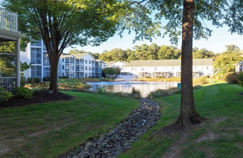 Rehoboth Beach House | Newly Available Upscale 3-bedroom Rehoboth Beach Getaway / Pool & Hot tub summer