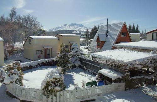 Ohakune Hotel | Ossies Motels and Chalets