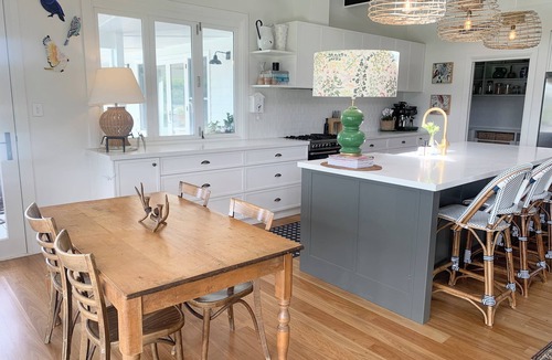 Jerrara House | Stunning 5-bedroom rural homestead 5 mins from Kiama with pool and tennis court