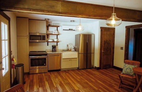 Old Fort Cabin | Wild Water Tiny Cabin 5 | Indigo Nature Retreat