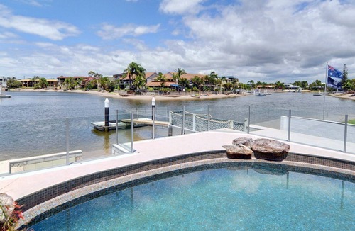 Mooloolaba House | Yulunga 20 with amazing views
