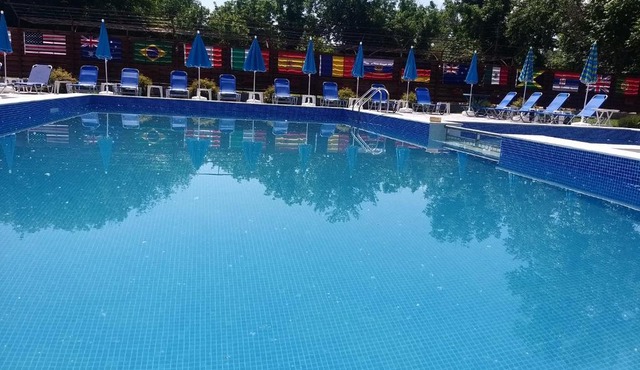 Къща за гости "Там край реката " in Slivek