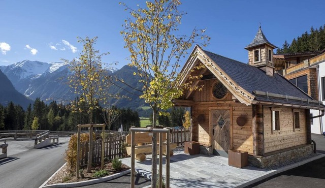 Austrian Alps Chalet with Ski Access in Neukirchen