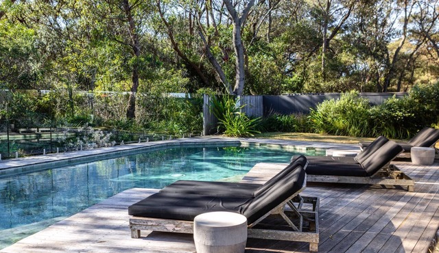 Bangalay Villa 15 just Steps from Seven Mile Beach in Shoalhaven Heads