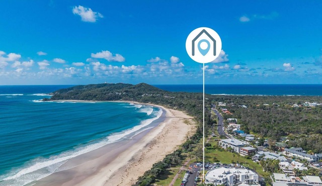 Bay Royal Apartment 2 - Opposite Main Beach & Heated Pool! in Byron Bay