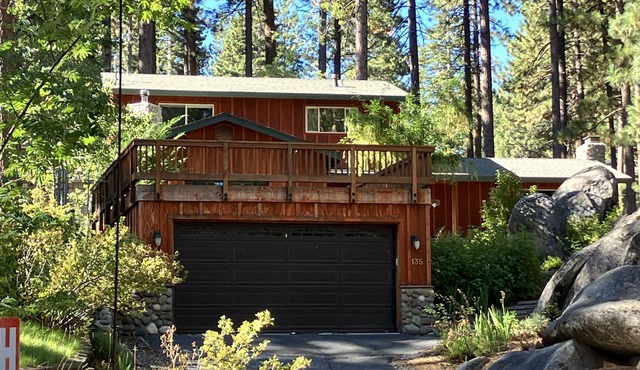 Beautiful two level Chalet in upscale lakefront neighborhood in Zephyr Cove