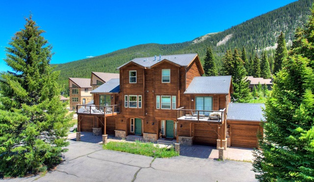 Blue River 4 - Three Bedroom House, Sleeps 8 in Colorado