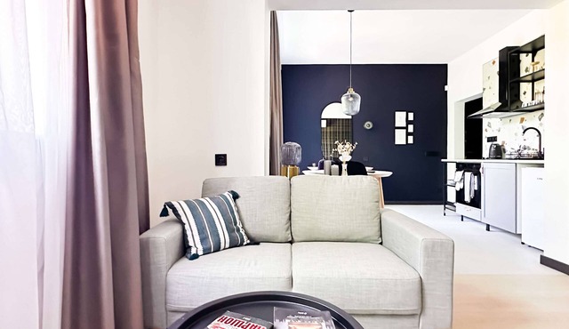Bright Scandi Studio · Treetop Balcony | Oborishte in Sofia