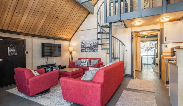 Charming Ski in/Ski Out Steps to the Main Lodge - Chalet #18 in Mammoth Lakes