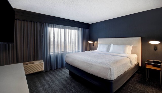 Courtyard by Marriott Cincinnati Airport in Erlanger