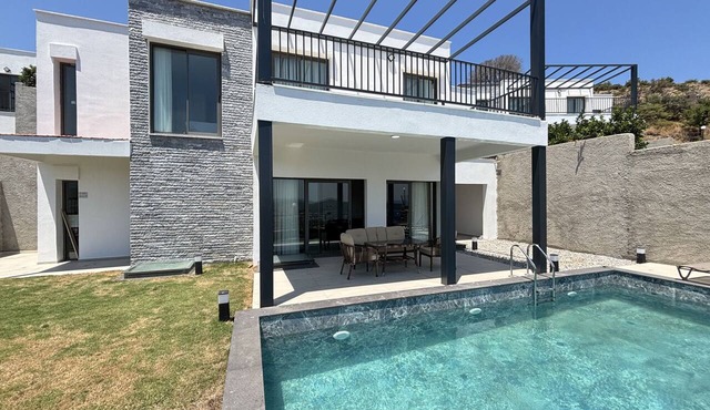 Elegant Türkbükü Retreat | Private Pool in Bodrum