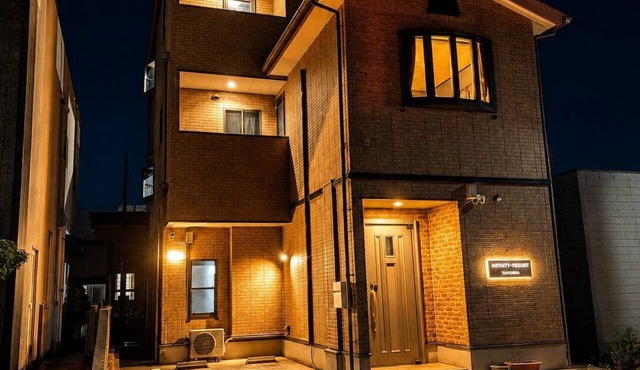 Entire 3-Bedroom Private Villa with Party Room in 高浜町