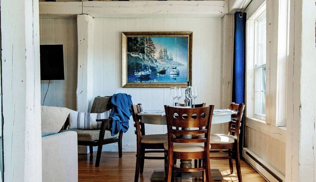 Family-Friendly Oceanview Cottage | Private Hot Tub | Near Halifax in Boutiliers Point