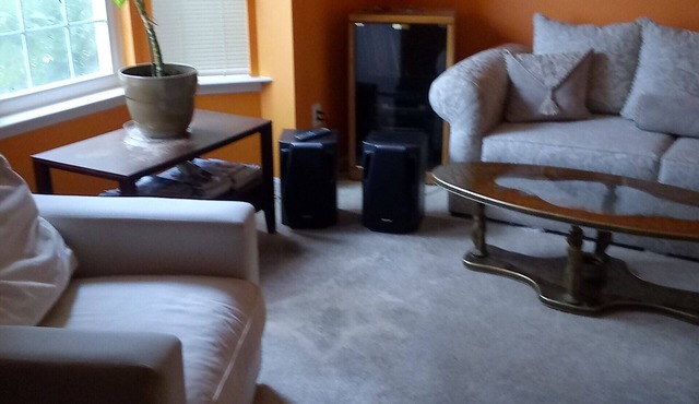 family friendly nice quiet neighborhood close to most major cities in Centreville