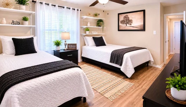 Furnished 3BR Near Randolph AFB Extended Stays Welcome in Schertz