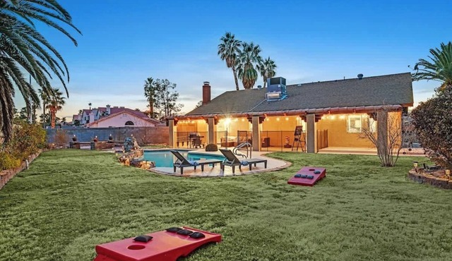 Huge Backyard Fun Games+Arcade+Pool+Firepit in Las Vegas