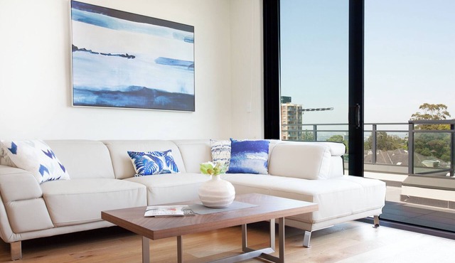 KULA - Premium Three Bed Apartment in Crows Nest