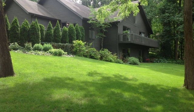 Lake views within walking distance to Notre Dame! in South Bend
