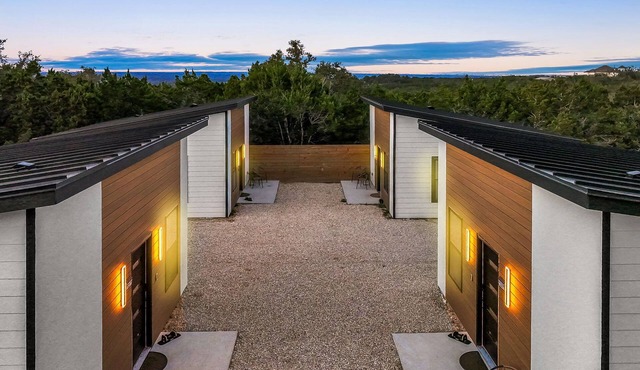 Luxury Hill Country Casitas - Scenic View in Spring Branch