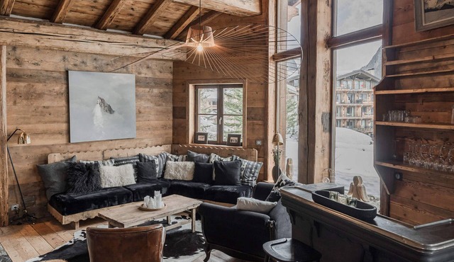 Mountain chalet with steam room and fireplace in Val-d'Isère in Val-d'Isère