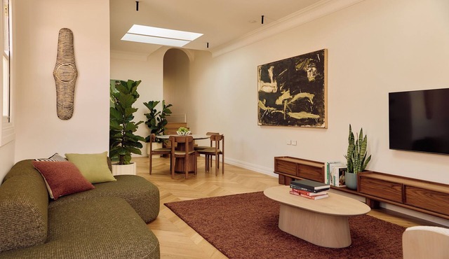 Mucca Suite - Boutique Apartment in Newtown in Newtown