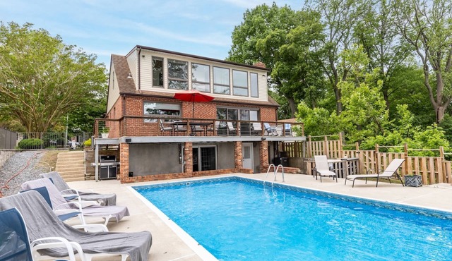 Multi-unit Waterfront Home with Private Pool, Pier & Parking Mins to Annapolis in Arnold