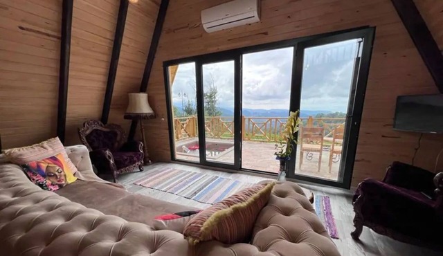 Pamira Bungalow in Surmene
