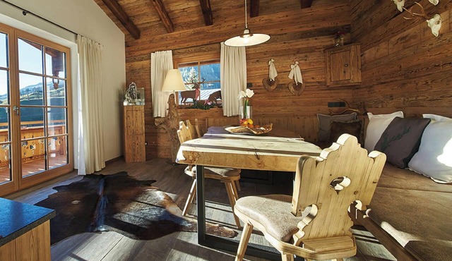 Panorama Chalets - Chalet Smaragd in Saalbach