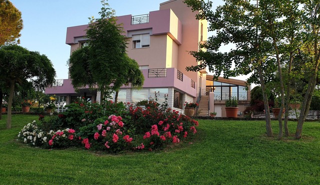 Panoramic accommodation in the hills in Tavullia
