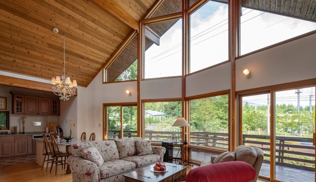 Please spend a luxurious time in the heavy buildin/Kitasaku-gun Nagano in Kitasaku-gun