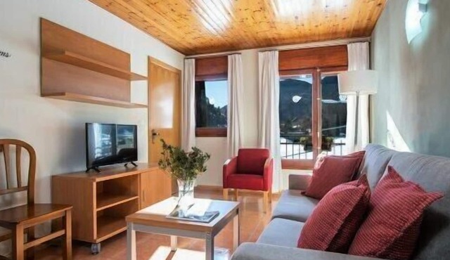 Résidence Pierre & Vacances Andorra La Tulipa*** - Apartment for 6 people - 2 bedrooms in Arans