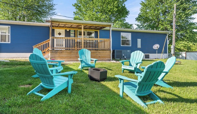 Serenity Haven: Tranquil Retreat Near Patoka Lake - Pet Friendly in Eckerty
