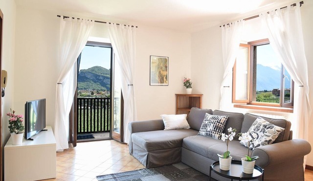 Spacious and Elegant Holiday Apartment "Mandorlo" with Balcony and Air Conditioning in Riva del Garda