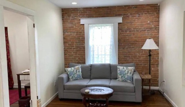 Spacious modernized historic home located in downtown Hillsboro. in Hillsboro